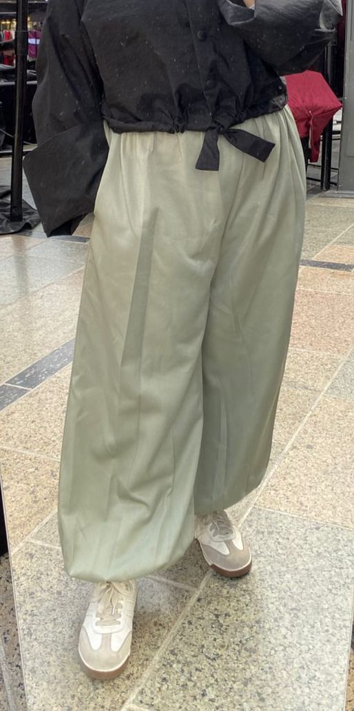 Ballon Pants